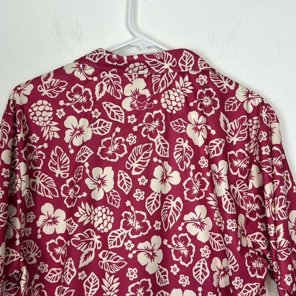 Tattoo Golf Aloha Series Pink/Off White Hibiscus Print Golf Shirt. Size Large. - Picture 7 of 11